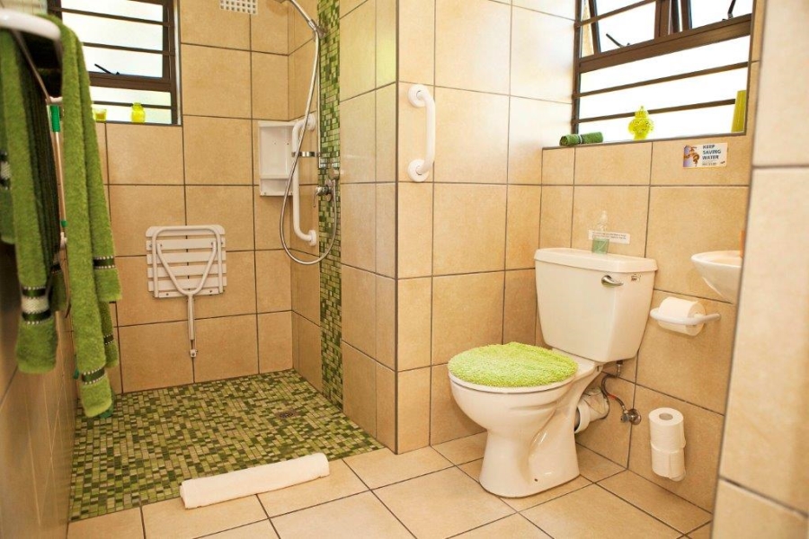 8 Bedroom Property for Sale in Fish Hoek Western Cape